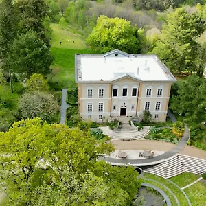 chateau-de-bezyl.inbrittany.com/