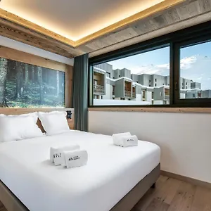 chalet-quartz-tignes.hotels-rhonealpes.com/